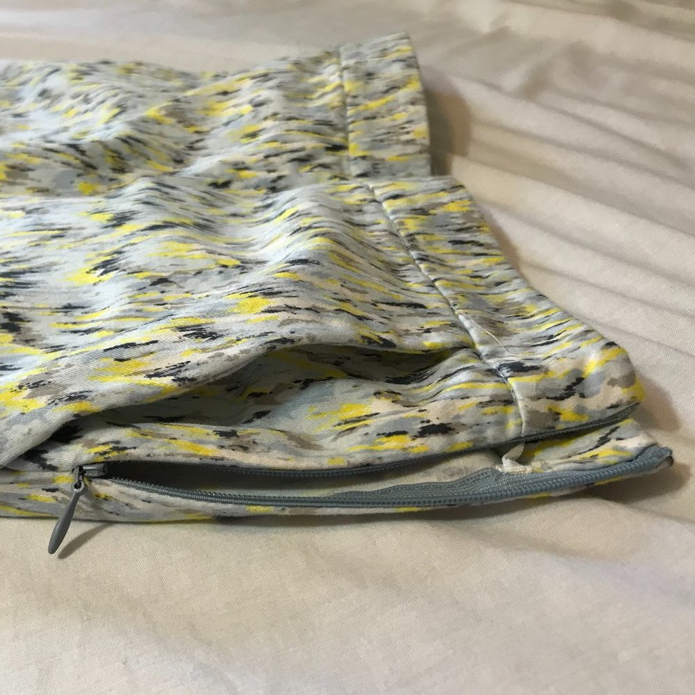 Zara Basic Blue & Yellow Multicolor Form Fit Pants - Picture 8 of 9